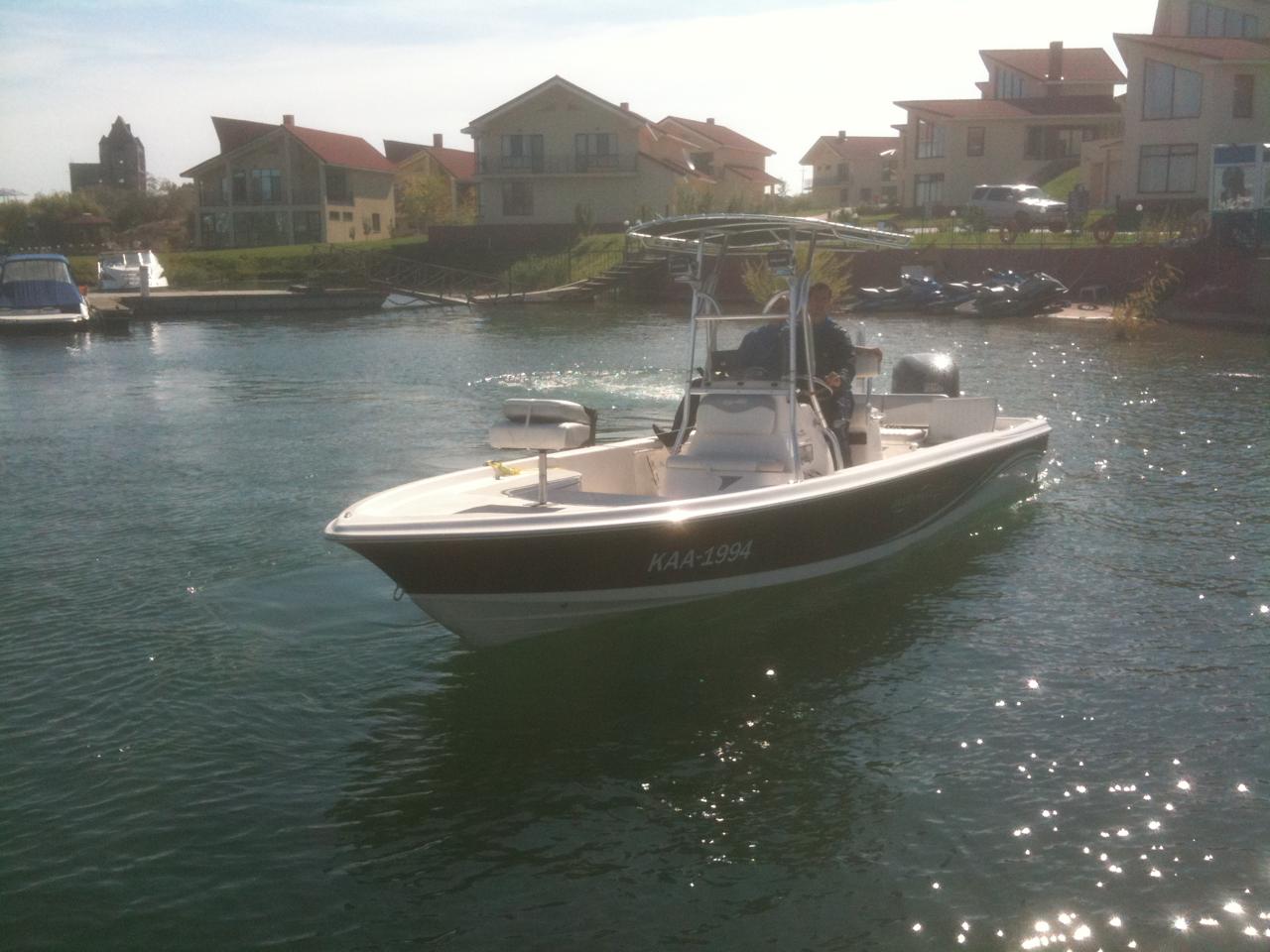 Катер 2400 PureBay – фото, характеристики, комплектация